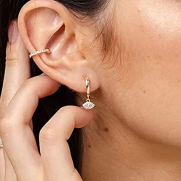 NEW Gold CZ 925 Ear Cuff Non Pierced Ear Cuff - Picture 3 of 4